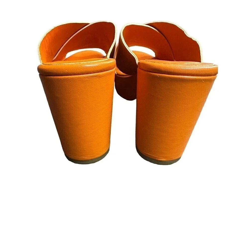 INTENTIONALLY BLANK WOMEN'S DAME MULE - ORANGE LEATHER Size 38